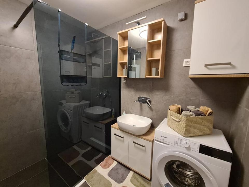 Valkane Beach Studio Apartment Pula Exterior photo